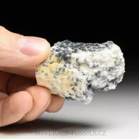 Foitit, Ortoklas, Hyalit